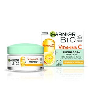 Garnier, Crema de Día Iluminadora con Vitamina C, Corrige líneas y Potencia la luminosidad en 24H, Fórmula Vegana, 50 ml